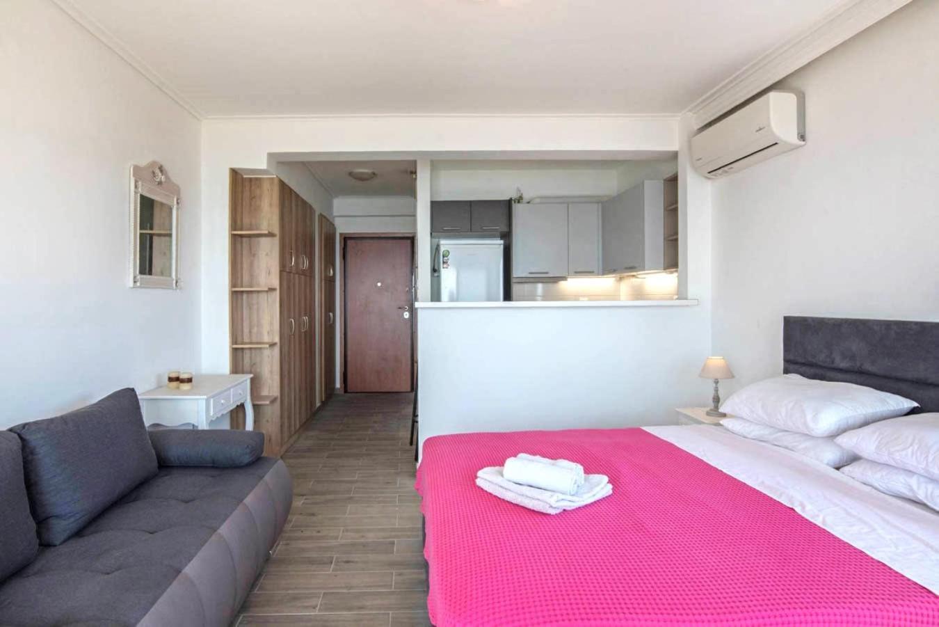 Breathtaking Seaview Studio In Athenian Riviera Bagian luar foto